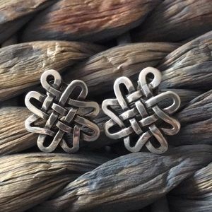 925 Sterling Silver Celtic Knot Pierced Earrings